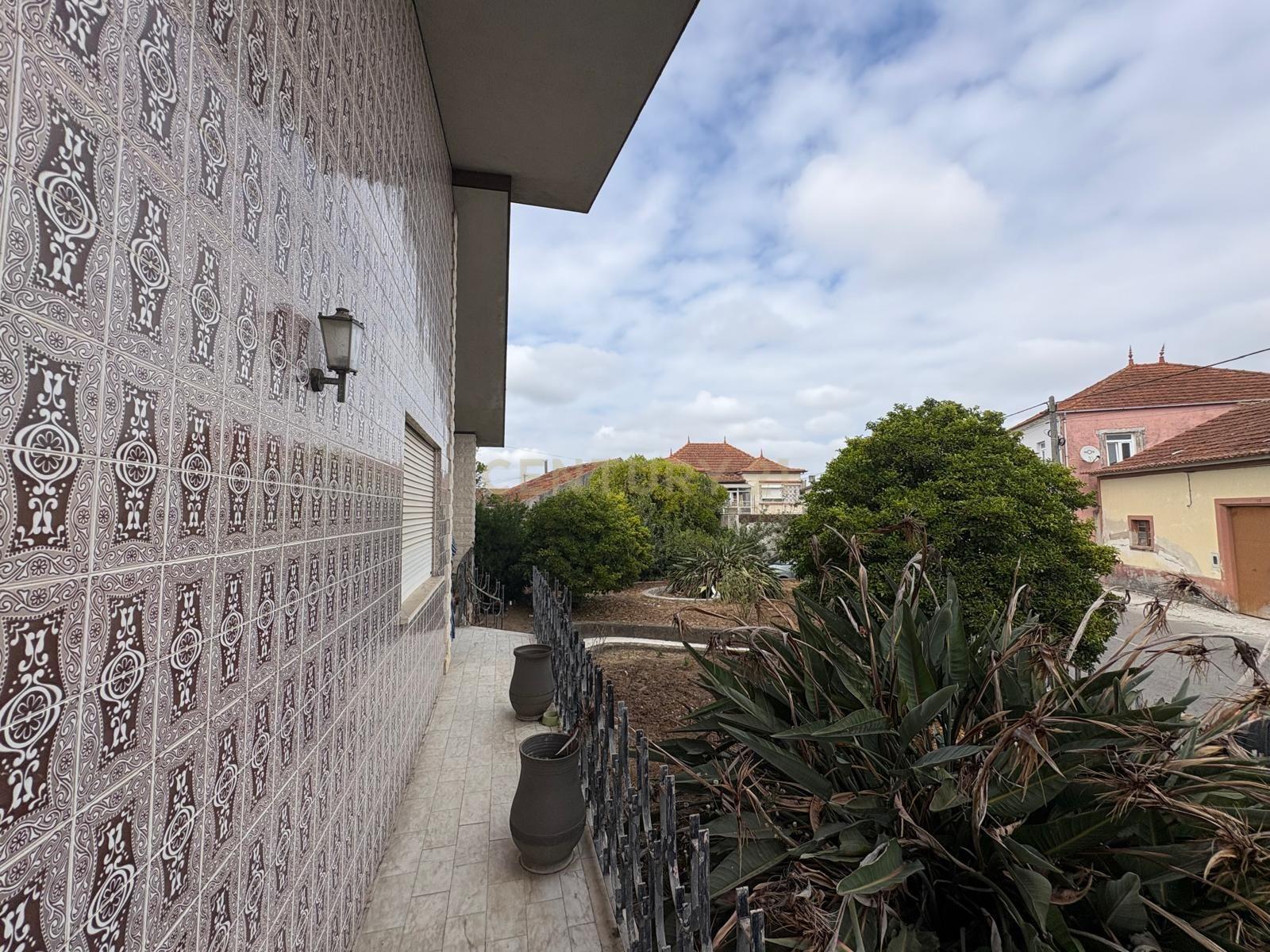 Fotografia 7 de Espaçosa Moradia T4 em Oliveira do Bairro, Aveiro