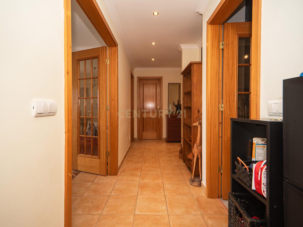 Apartamento T2 em condominio Murtal  - Image 4