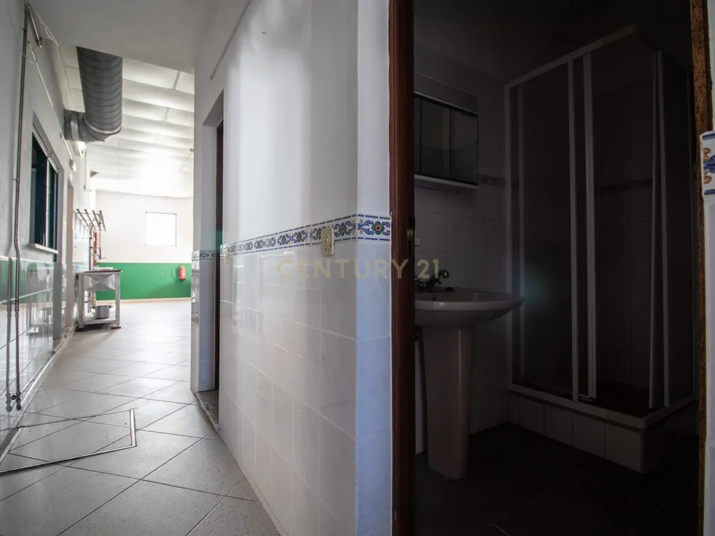 Estabelecimento Comercial - Antigo Restaurante - Lavos, Figueira da Foz - Image 31