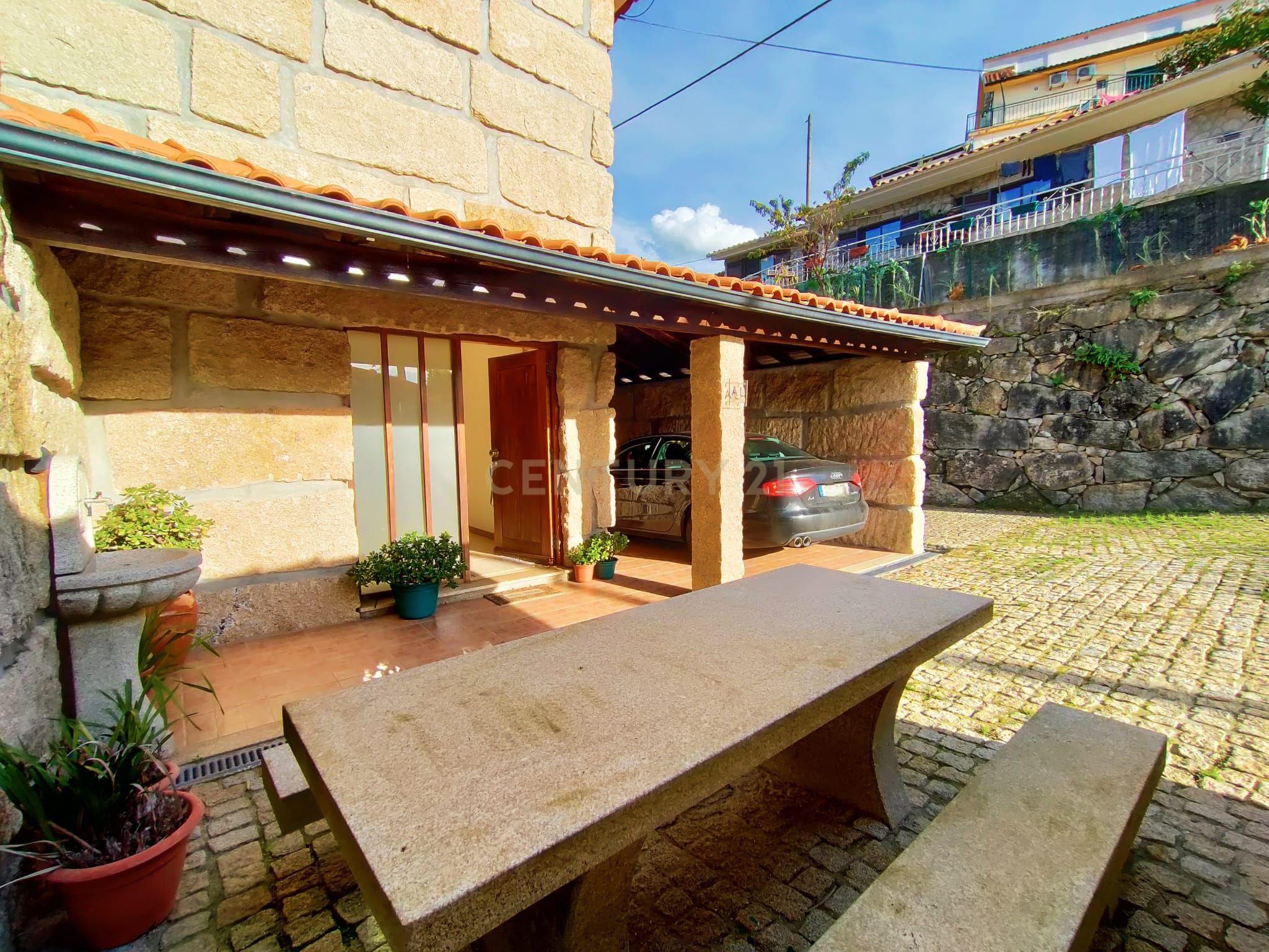 Moradia Transformada em Alojamento Local no Gerês, Junto ao Rio Caldo - Image 51
