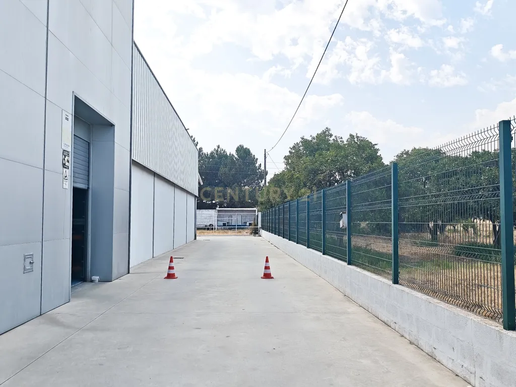 Armazém industrial em EN 118 Km 48,6 em Marecos , Salvaterra de Magos - Image 12