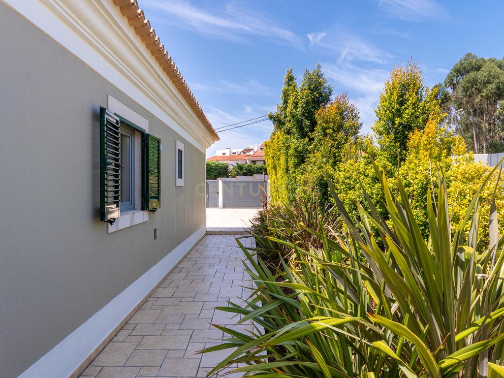 Moradia T5 com piscina em Sesimbra - Image 14