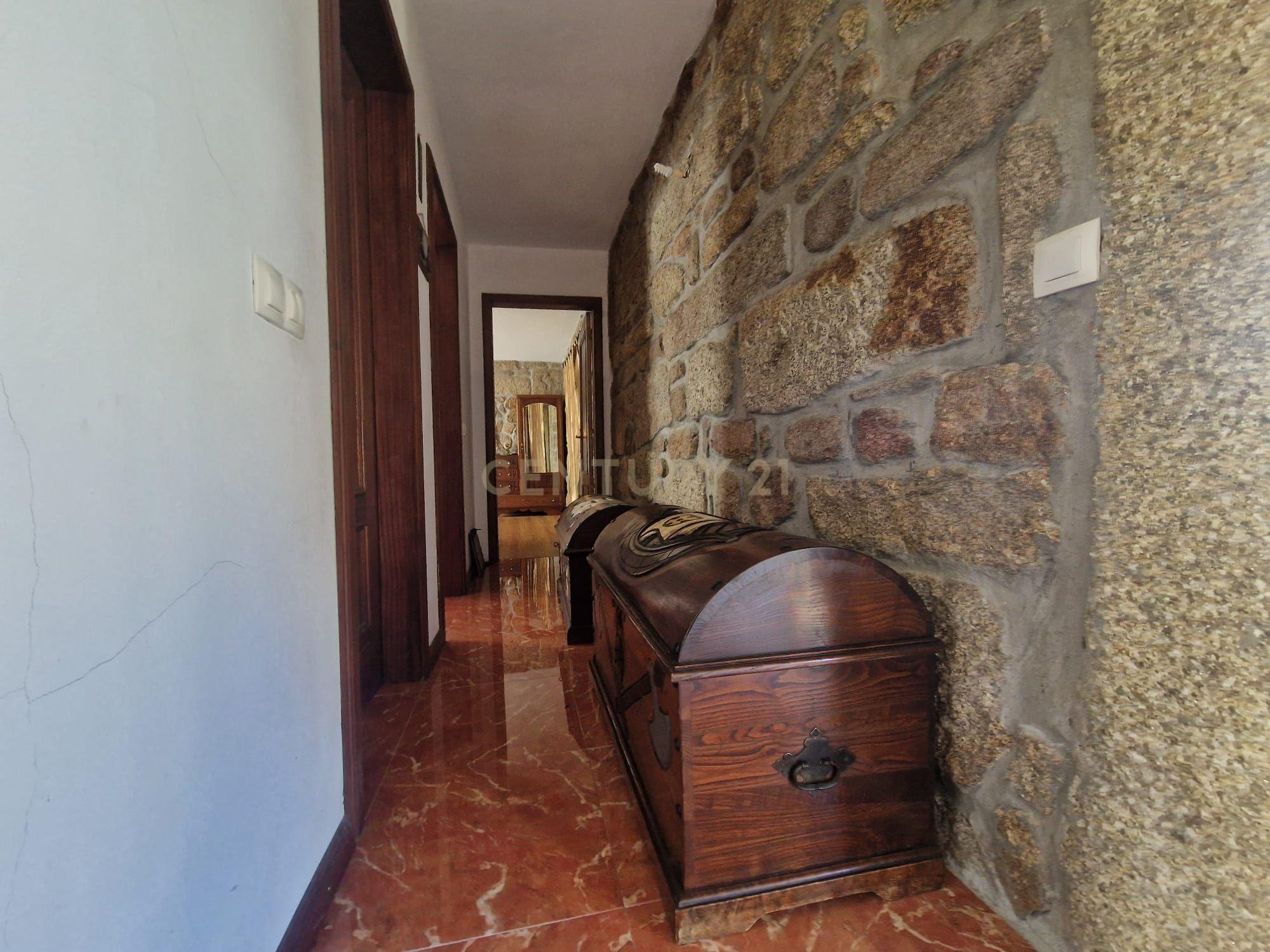 Casa De Pedra Na Serra Do Caramulo, Tondela - Image 17