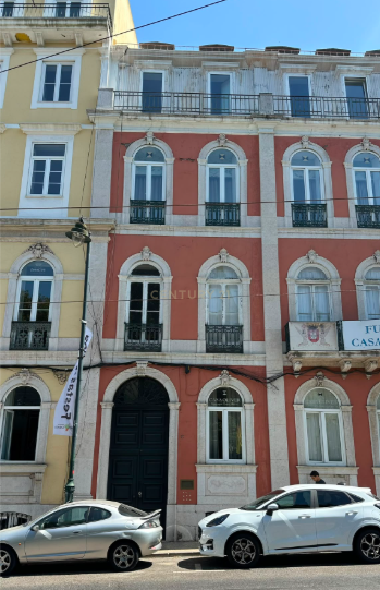 Loja Renovada para arrendar - Santo António, Lisboa - Image 21