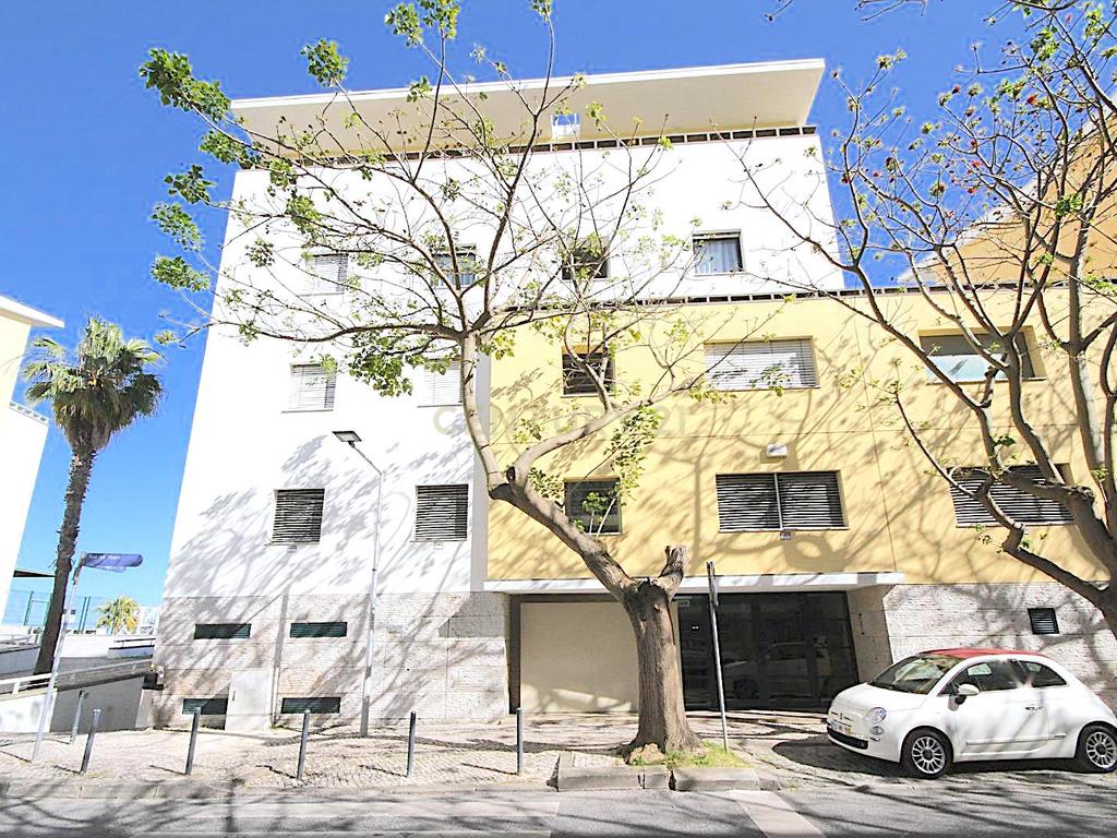 T3 I Parque das Nações, Lisboa (Luxuoso apartamento com piscina e vista rio) - Image 26