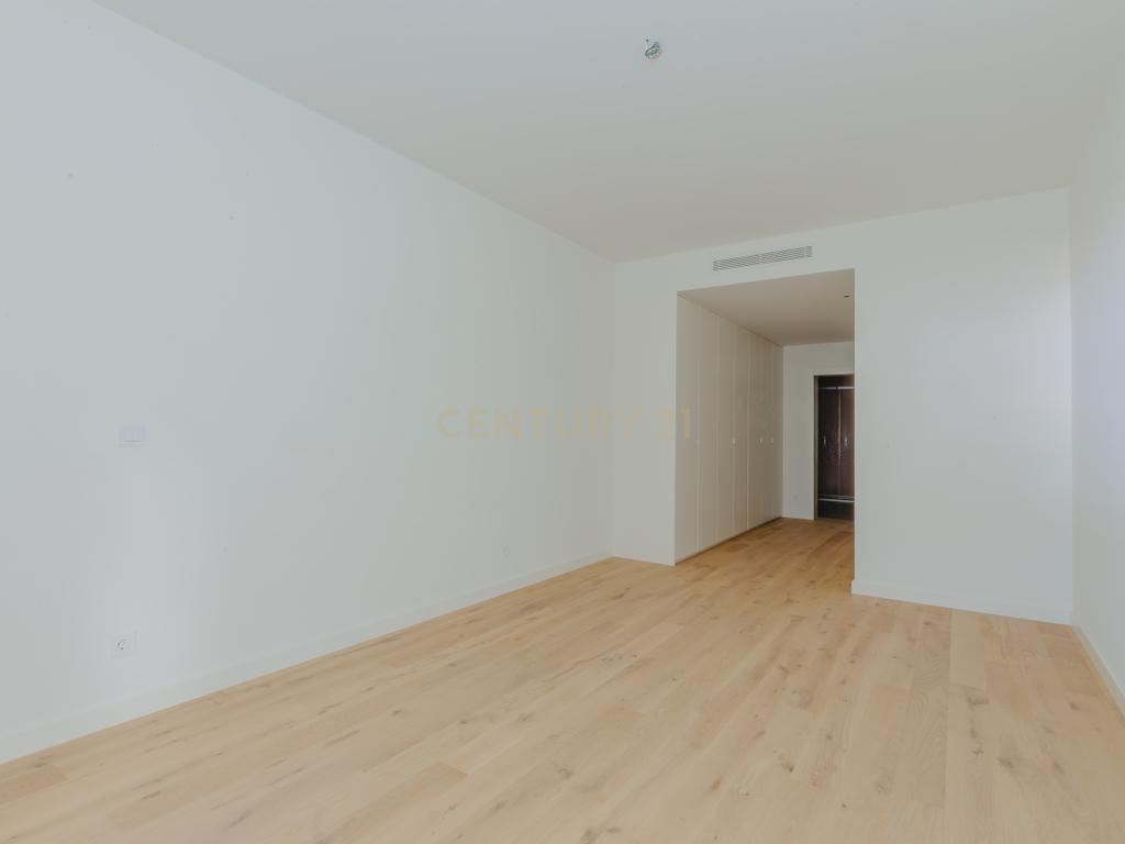 Apartamento T2 Novo a estrear em Areeiro - Image 21