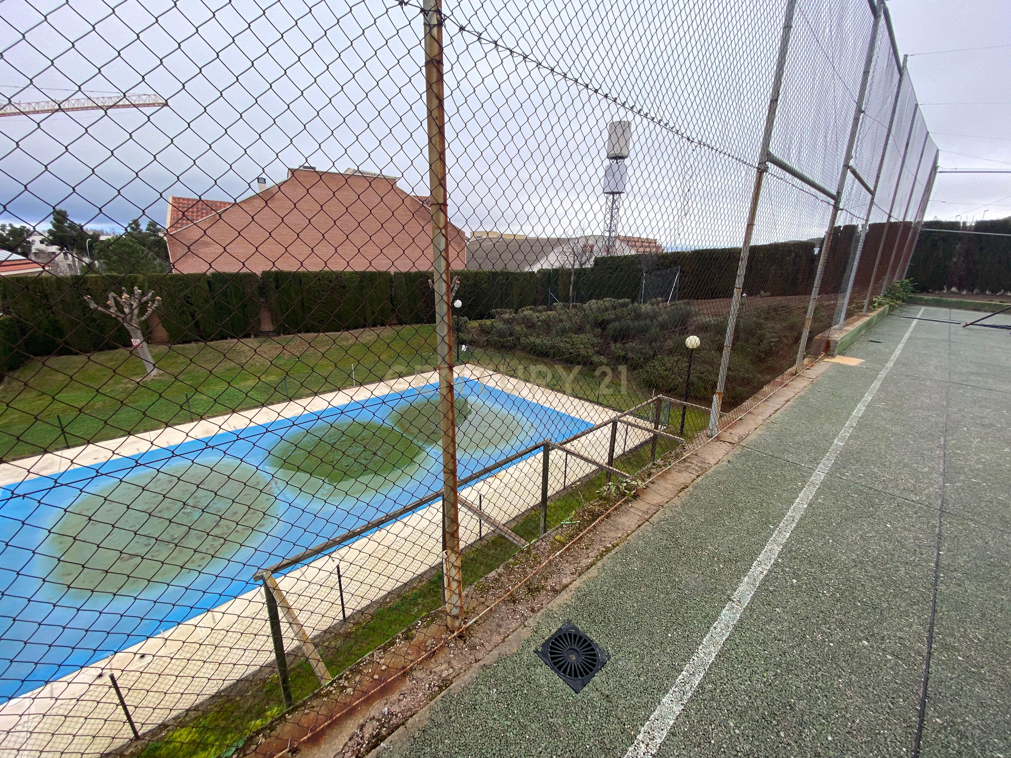 undefined - Image 34