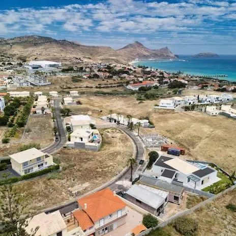 Fotografia 5 de Terreno Urbano com Projeto Aprovado no Sítio das Lombas, Porto Santo