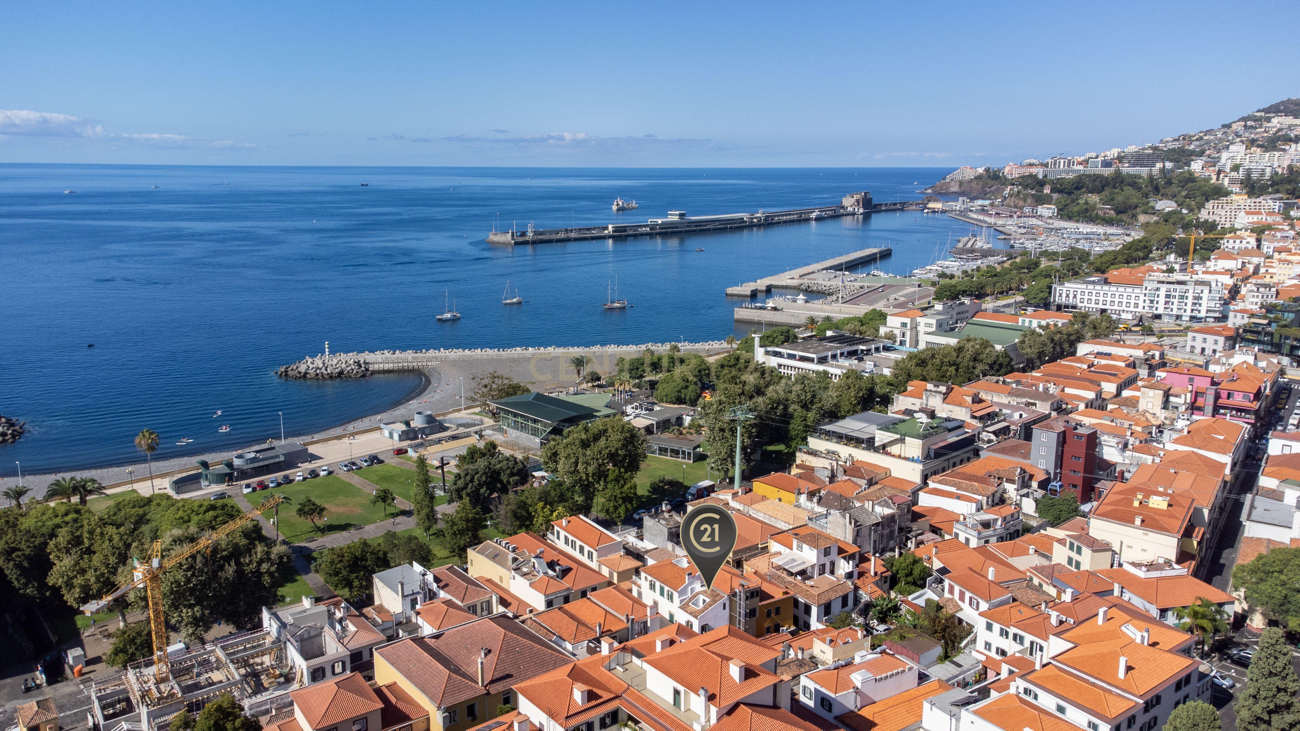 Fotografia 4 de Prédio na Zona Velha do Funchal – Oportunidade de Investimento