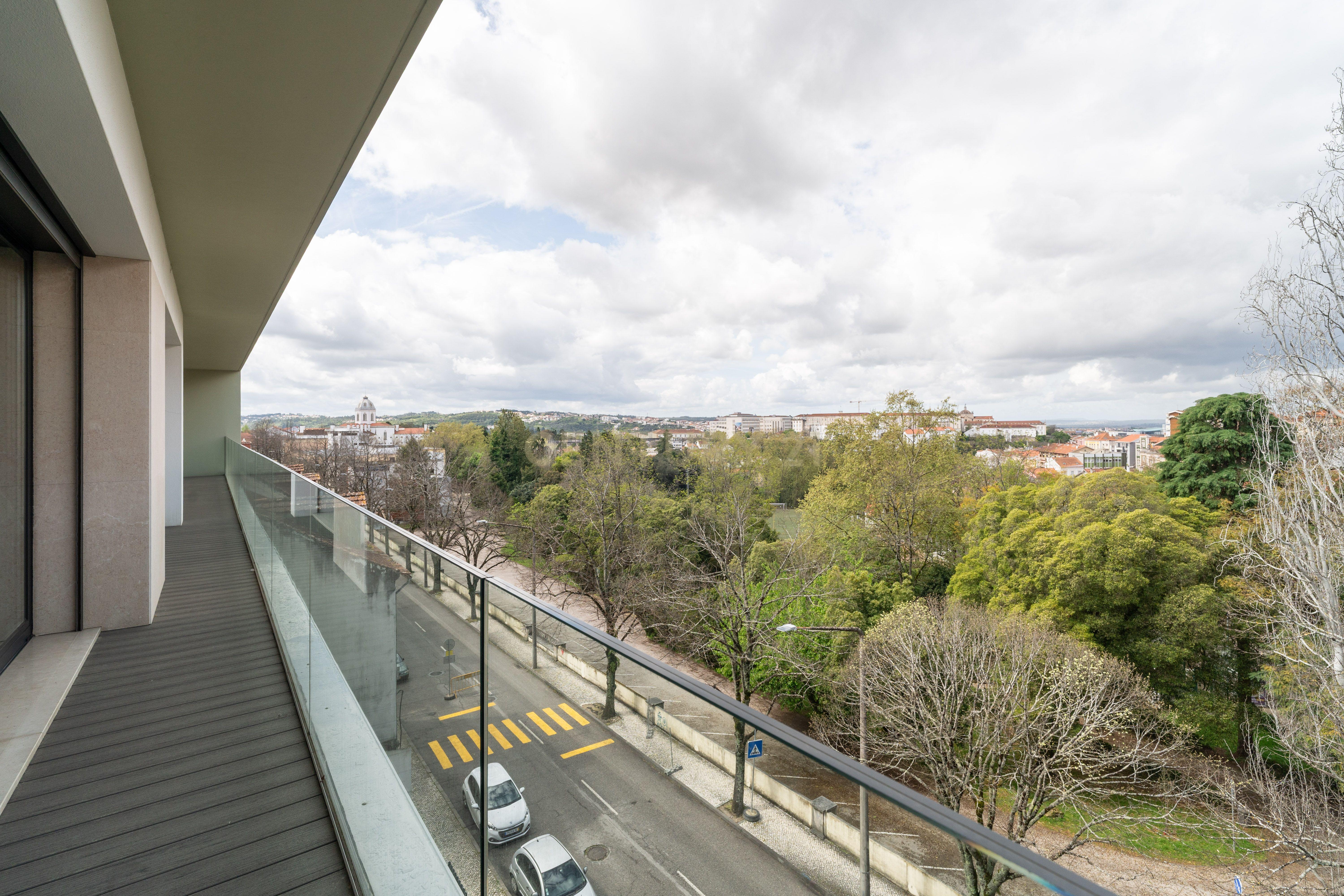 Requintada Penthouse T6 em Celas - Coimbra - Image 4
