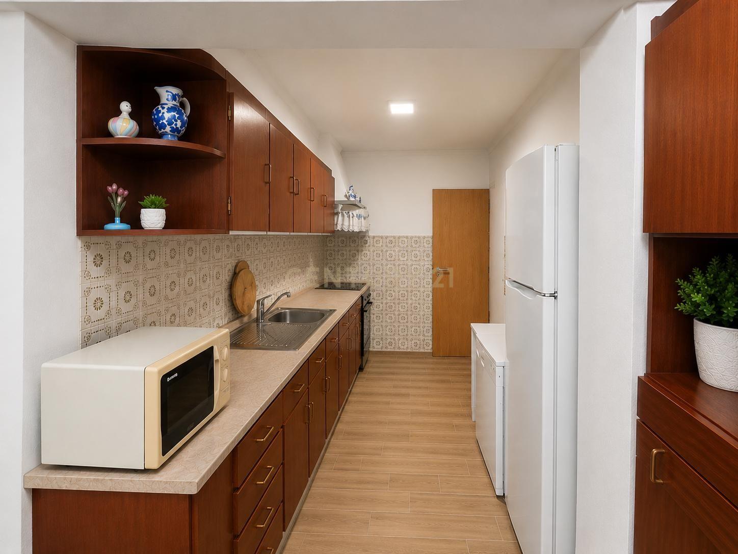 Fotografia 6 de Apartamento T1 + 1 com Logradouro no Feijó