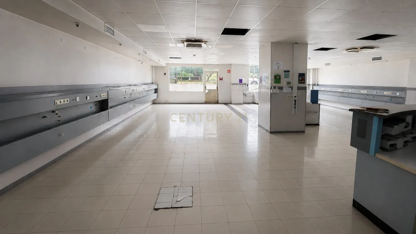 Fotografia 3 de Imóvel afeto a serviços c/ 592 m2 em S. Cosme, Gondomar