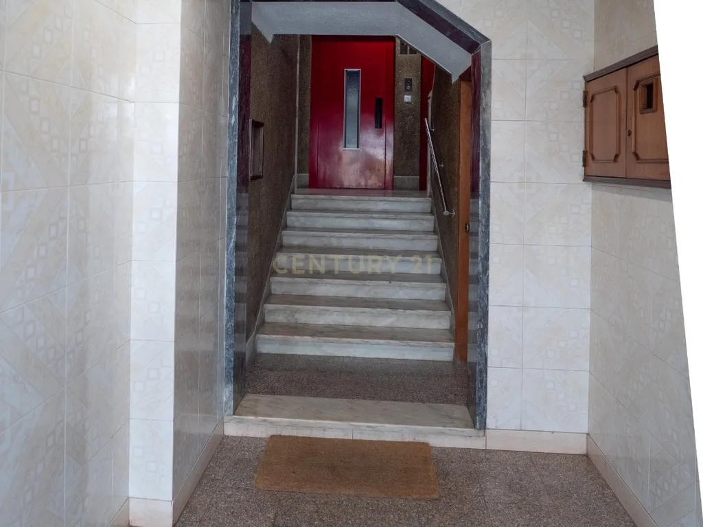 Venda de Apartamento T1 - Cacém - Image 10
