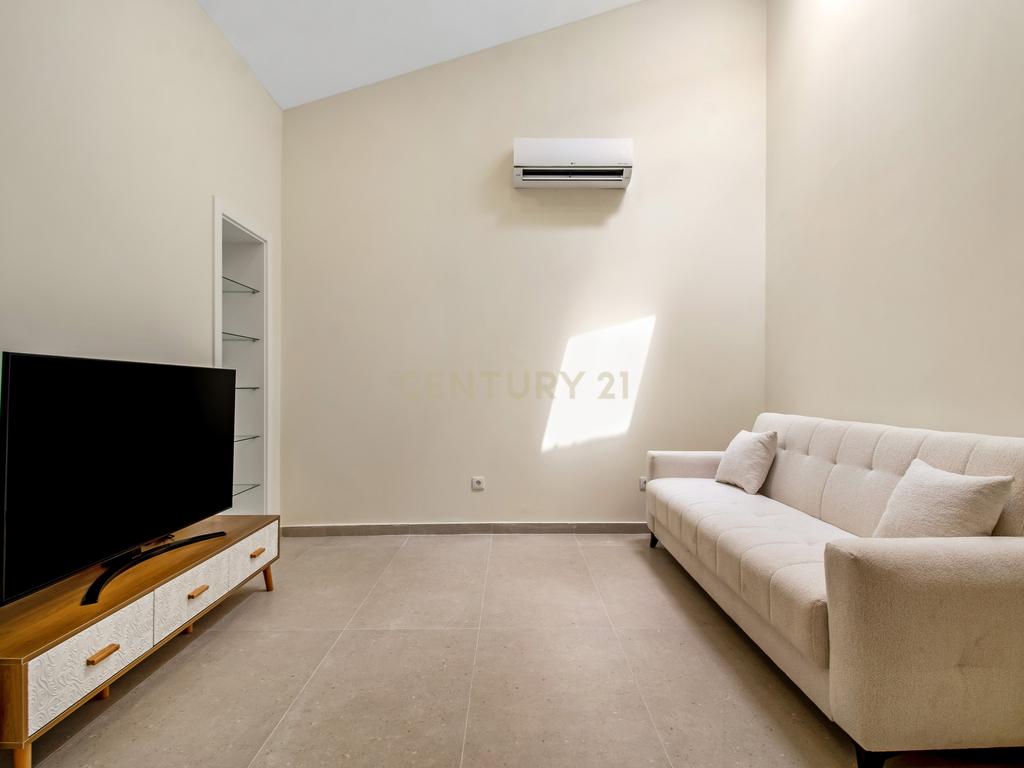 Moradia T2 | Logradouro a Sul | Tunes | Bons Acessos - Image 17
