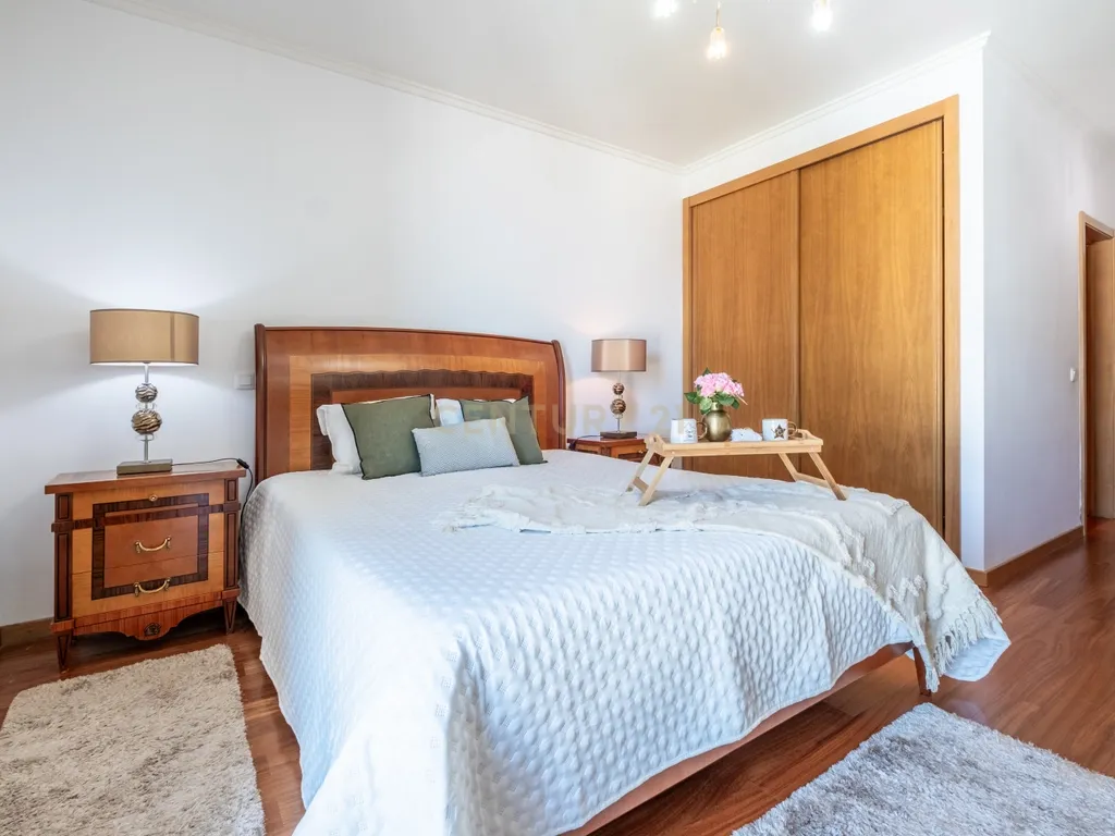 Penthouse com Vista Mar em Funchal, Madeira - Image 15