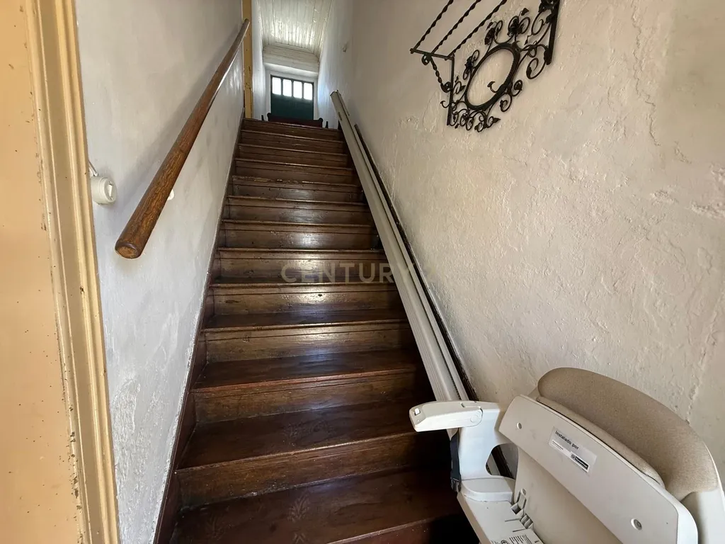 Moradia T9 com 3 pisos em Sardoal – Excelente Oportunidade de Investimento - Image 16