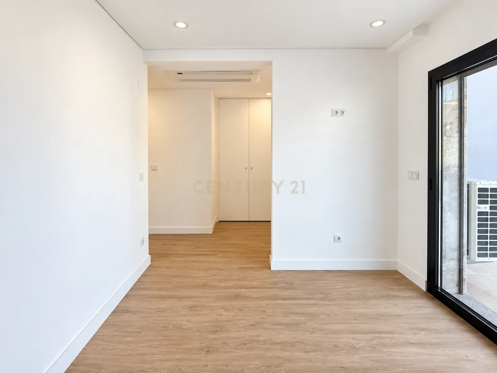 T2 I Apartamento de Luxo em Sacavém, Loures - Obra Nova - Image 26
