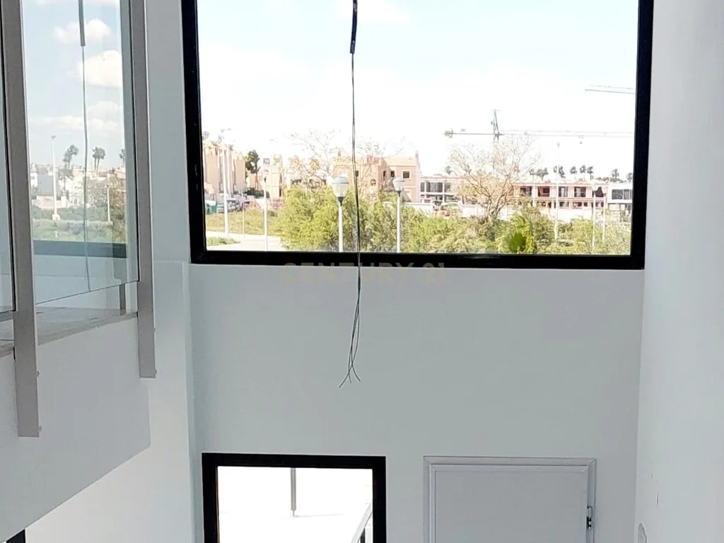 MIRO — Moradia moderna e exclusiva em Gran Alacant - Image 17