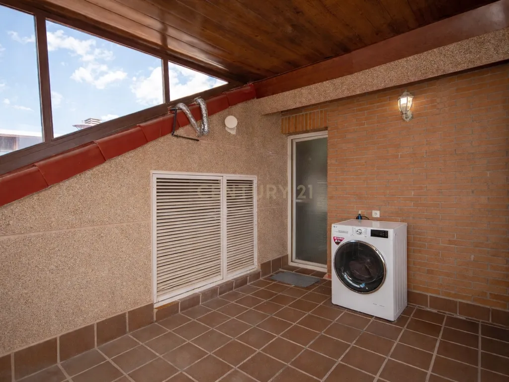 Moradia geminada de esquina em Alicante Golf, espaço, privacidade e qualidade de vida numa das zonas mais exclusivas de Alicante - Image 66