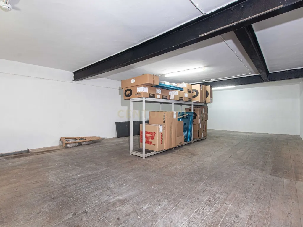 Loja em Campolide, Lisboa - 160m² - Image 15