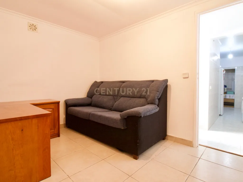 Apartamento T1 centro de Almada - Image 5