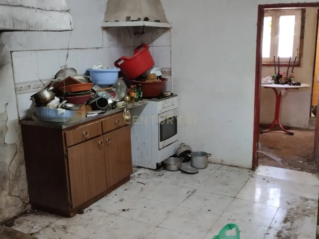 Casa para Recuperar em Ramalhais, Pombal - Image 3