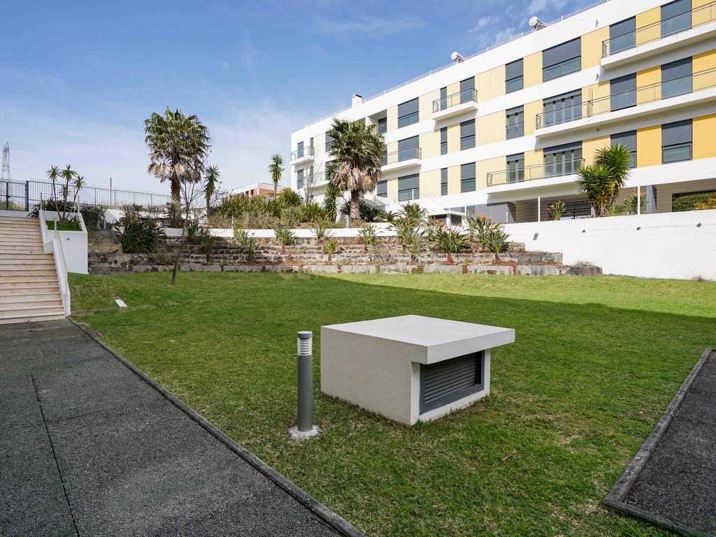 Apartamento T2 a estrear com dois lugares de estacionamento, no Tagus Park - Image 10