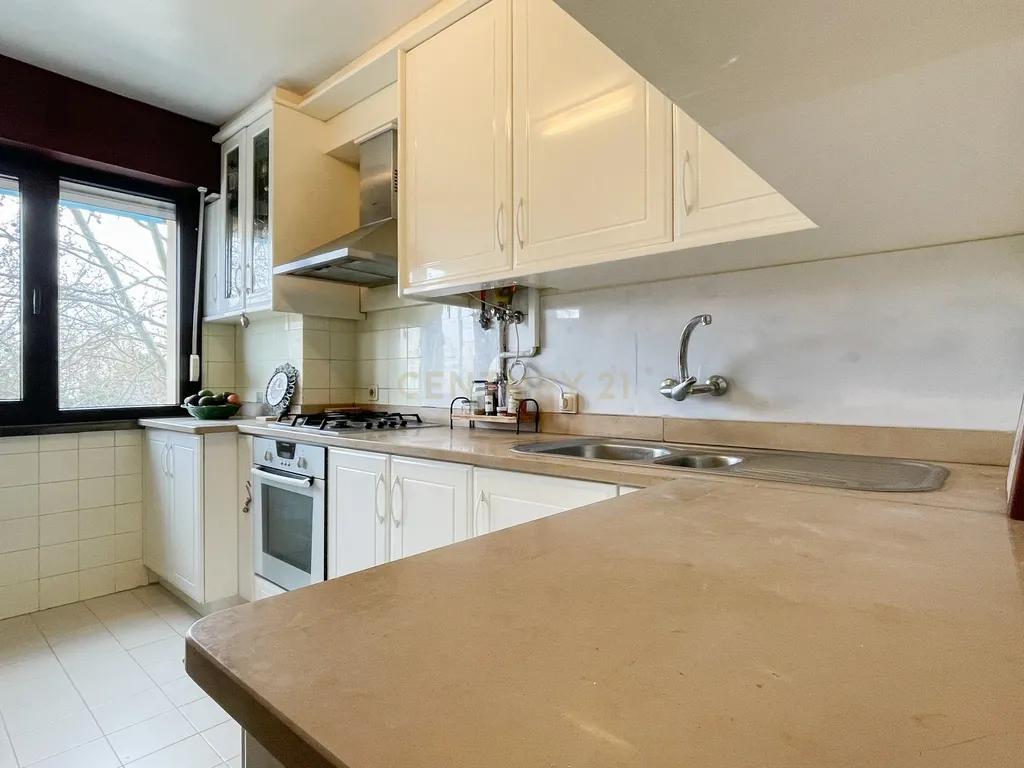 Apartamento T3 - Telheiras - 5 min Metro - Image 7