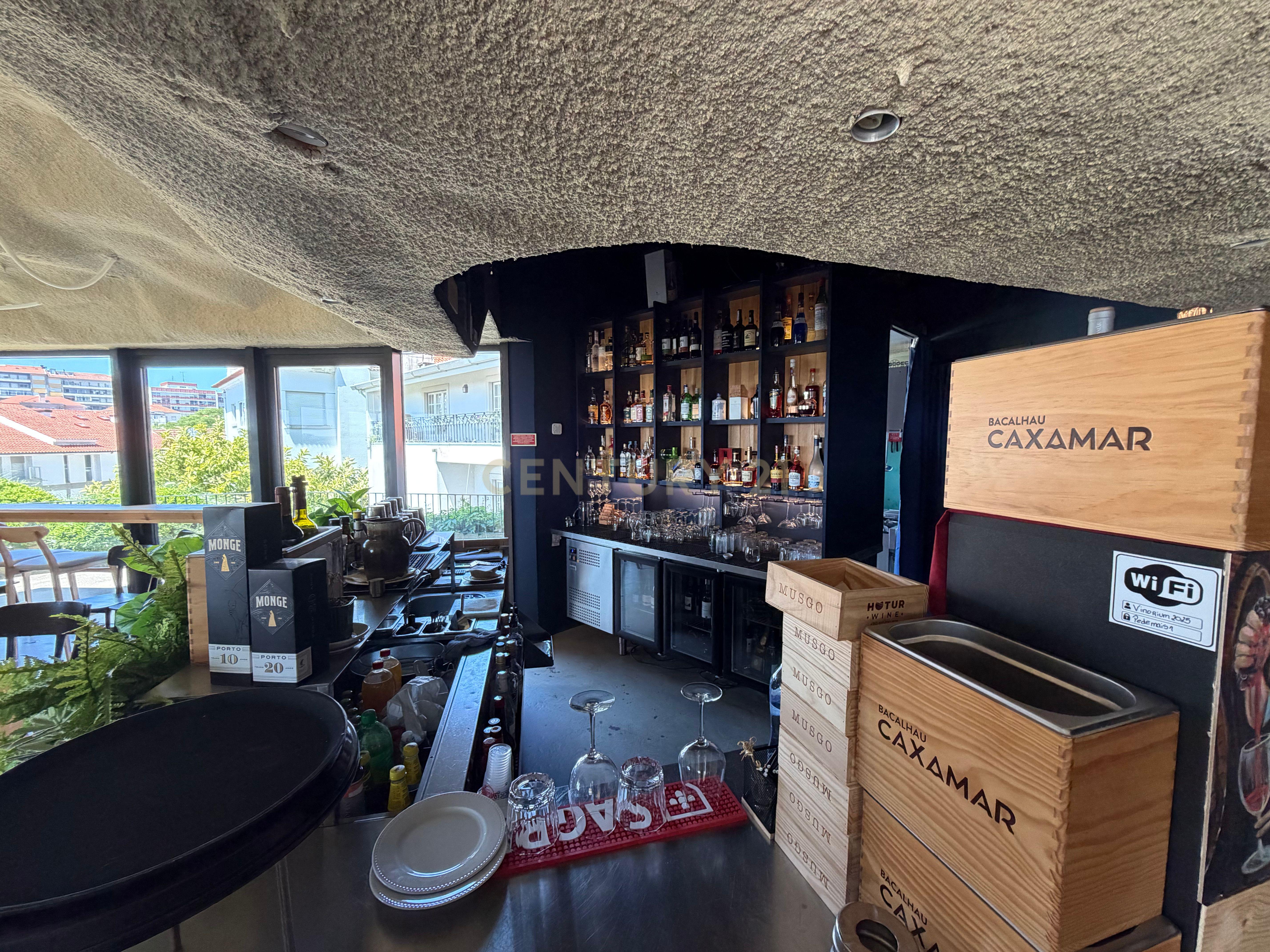 Fotografia 5 de Espaço Comercial Exclusivo | Av. Afonso Henriques - Coimbra