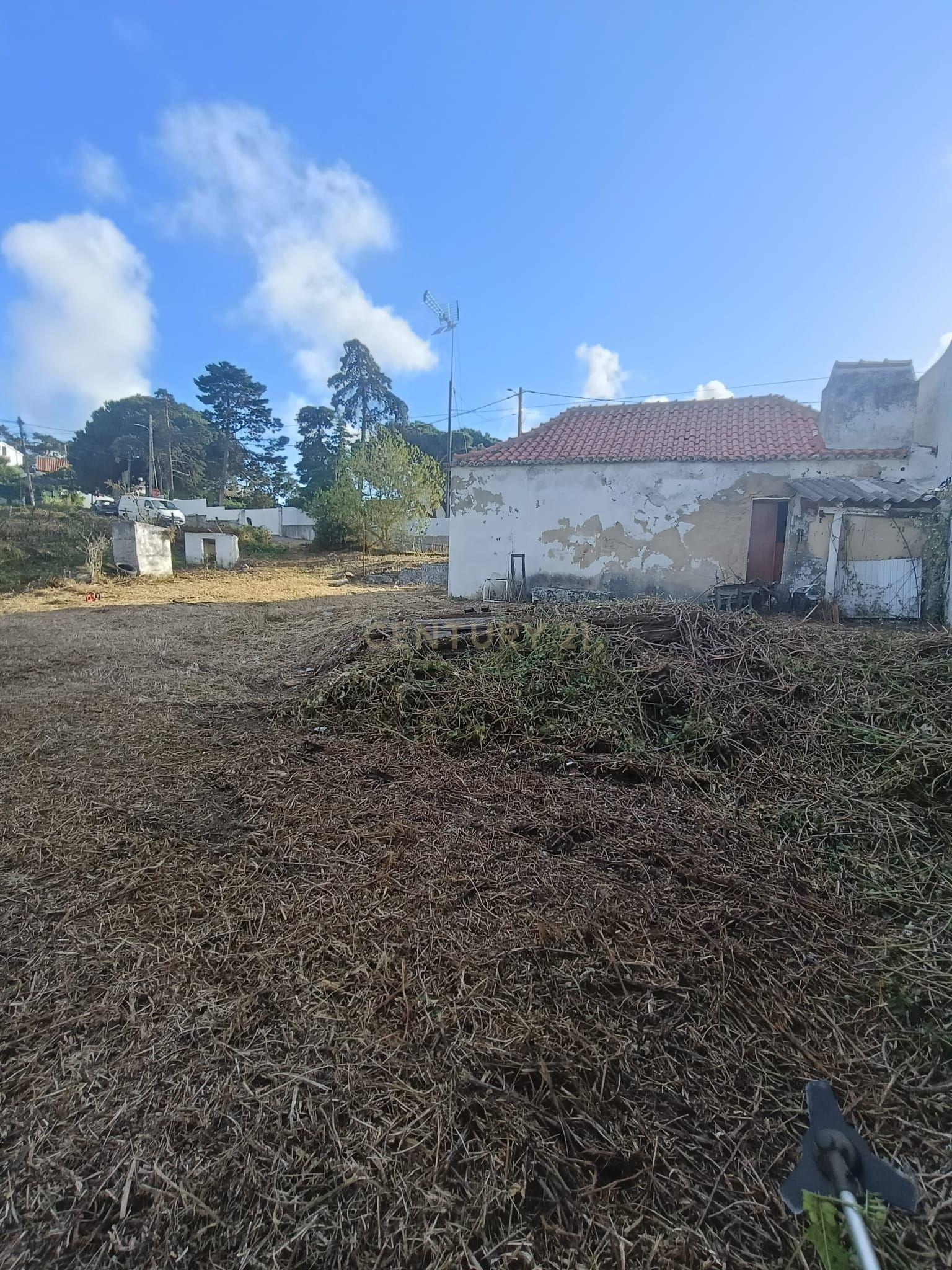 Fotografia 3 de Terreno com 1.225 m² em Sesimbra