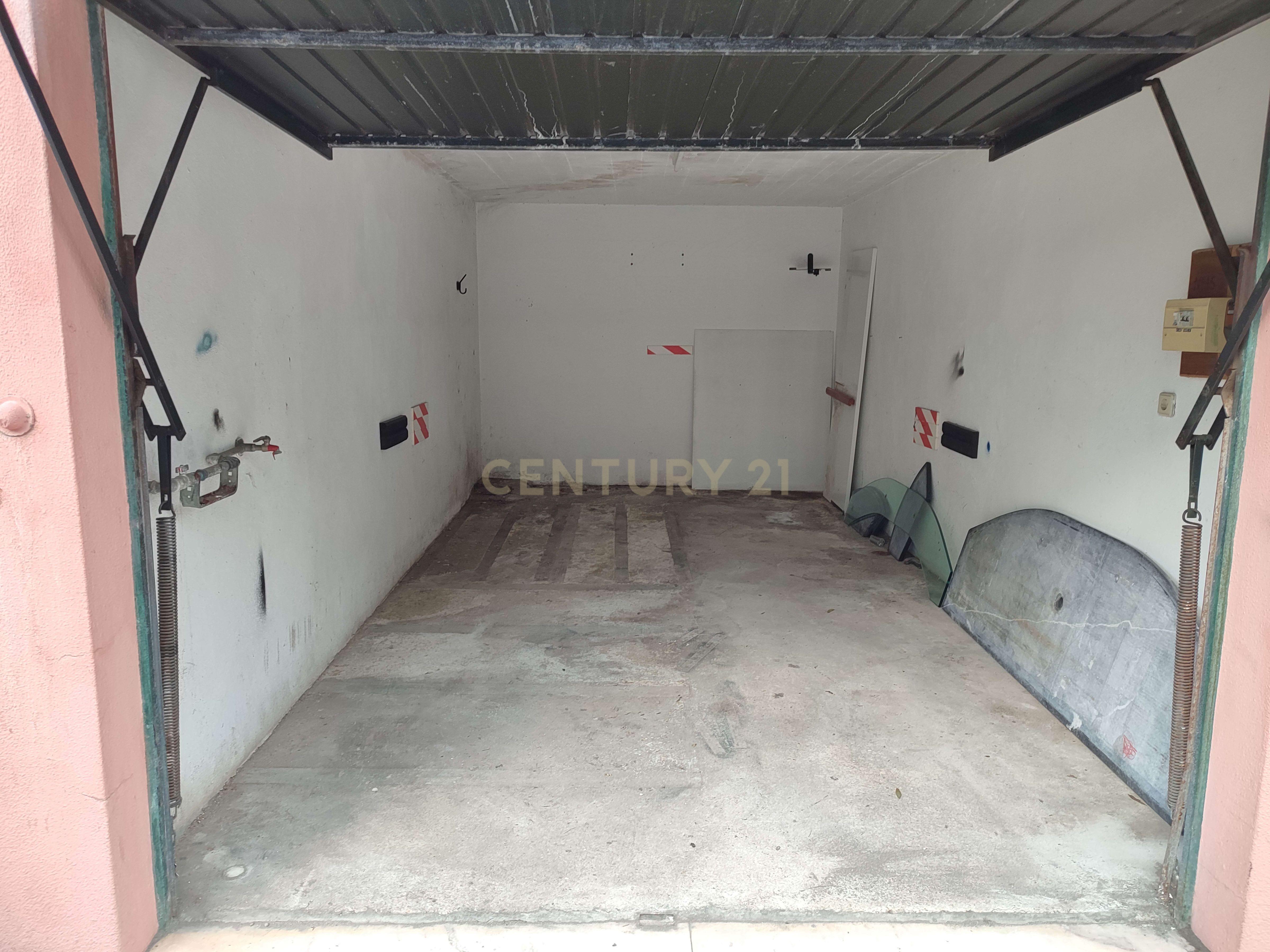 Garagem fechada exterior (Box) - Mem Martins - Image 6
