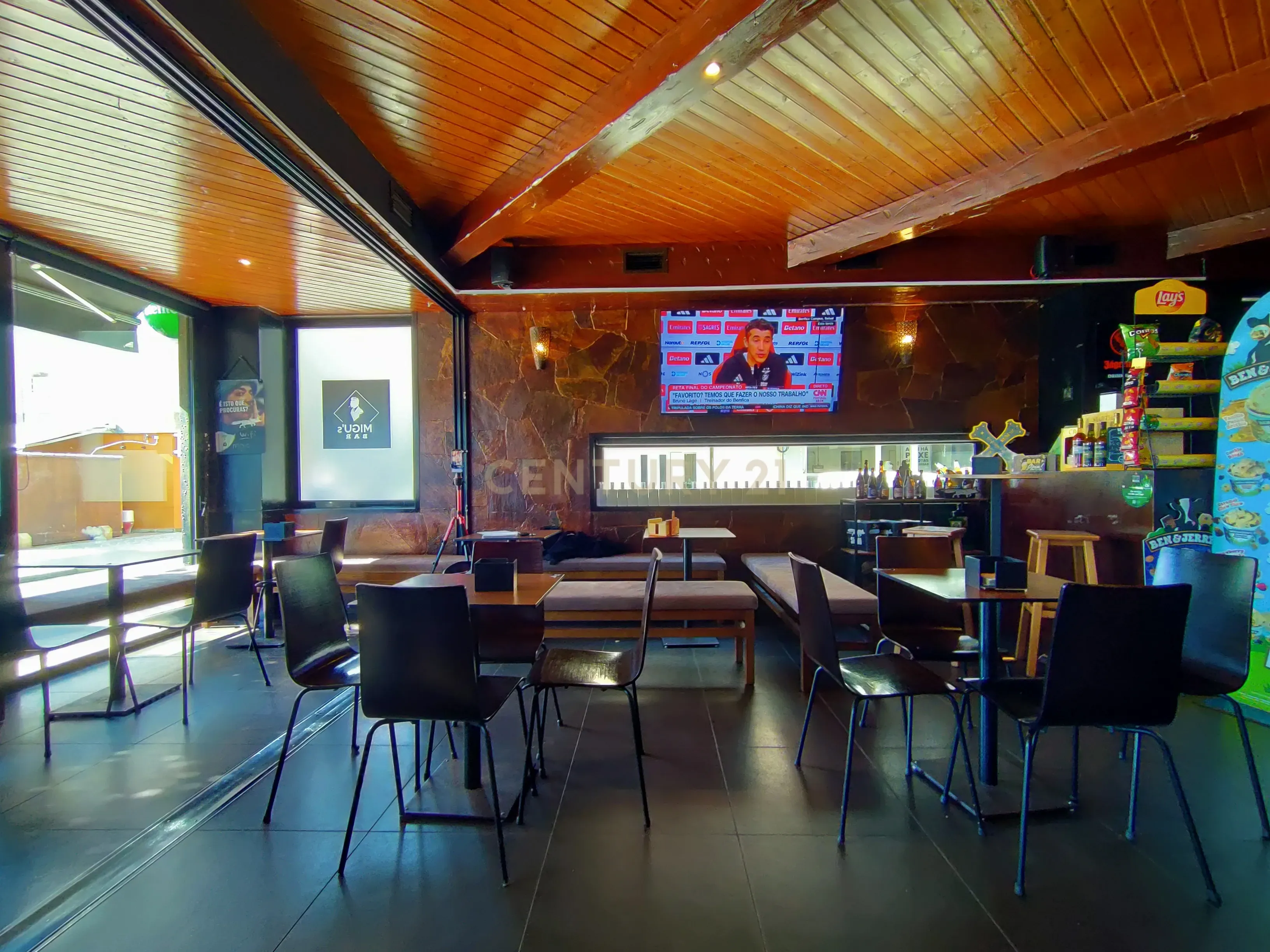 Oportunidade de Investimento em Apúlia – Bar com Esplanada na Primeira Linha de Praia, Apúlia, Esposende - Image 16