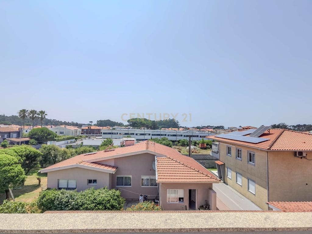 T2 Vila do Conde ( Arvore) - Image 15