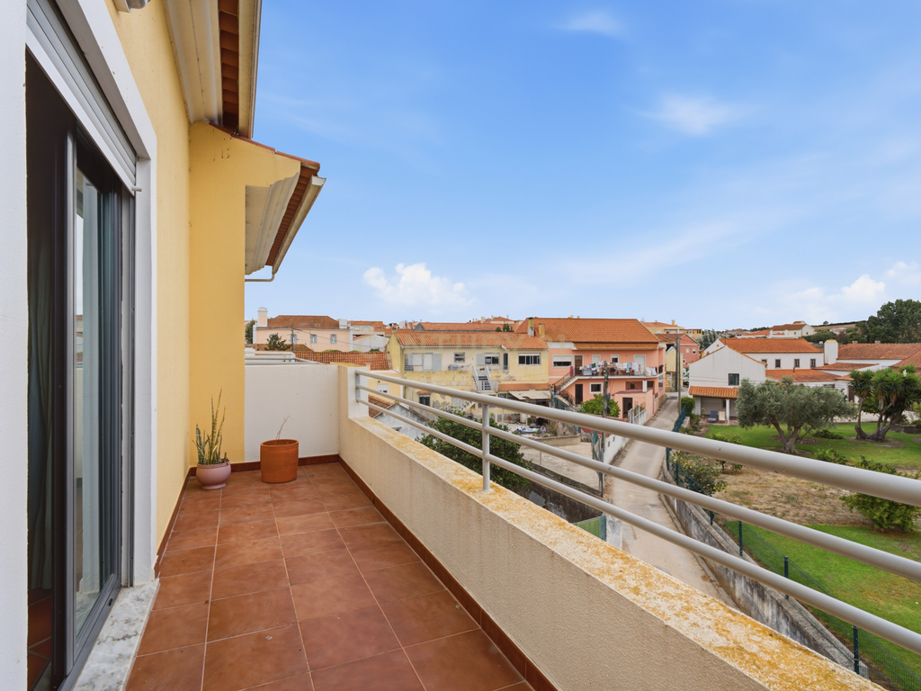 Apartamento T2 Ponte Rol - Torres Vedras - Image 8