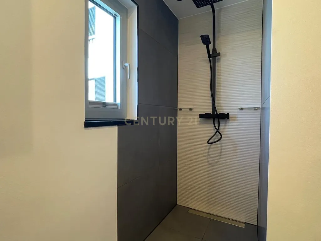 T2+1 em Vilamoura | Totalmente Renovado (2025) | Luxo e Piscina a Minutos da Marina - Image 23