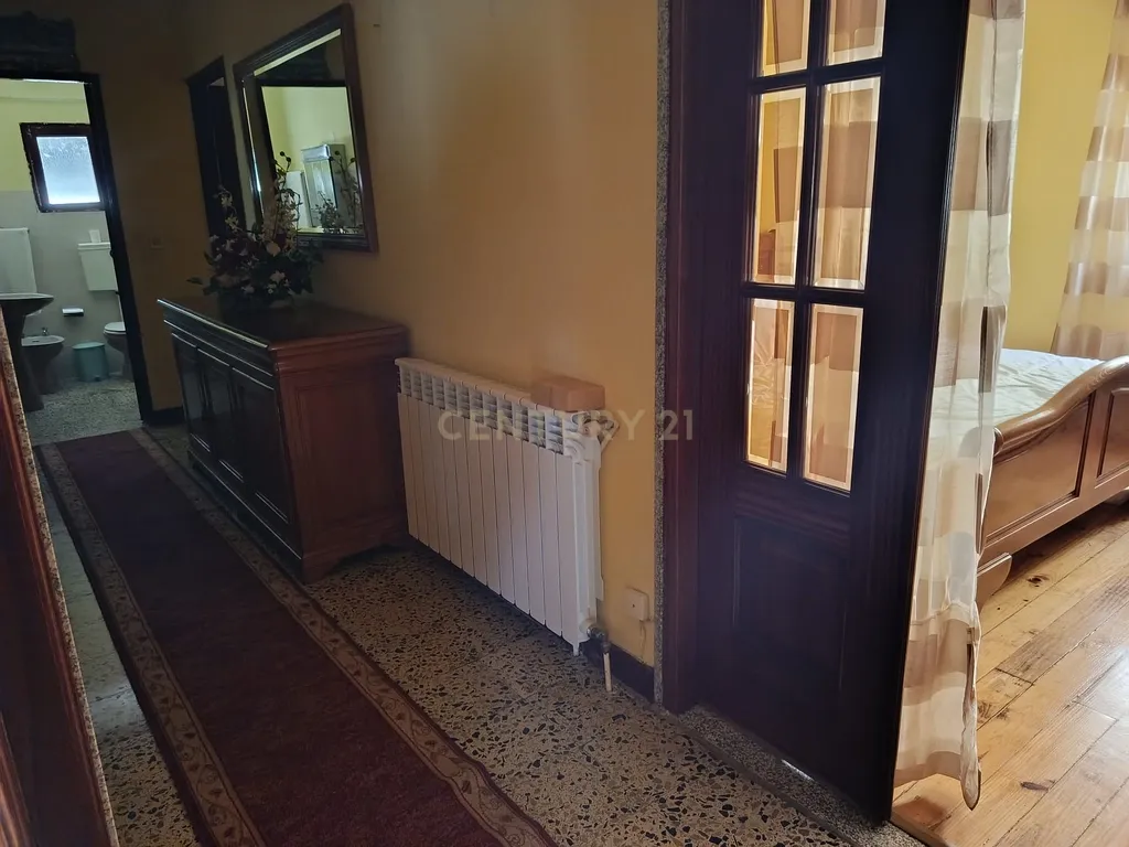 Moradia T4 com Terreno - Salsas - Bragança - Image 41
