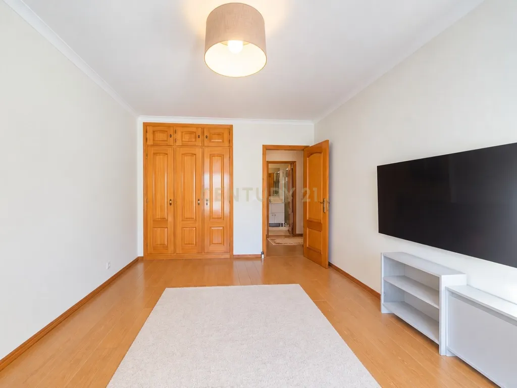 Apartamento T4 | Massamá - Image 31