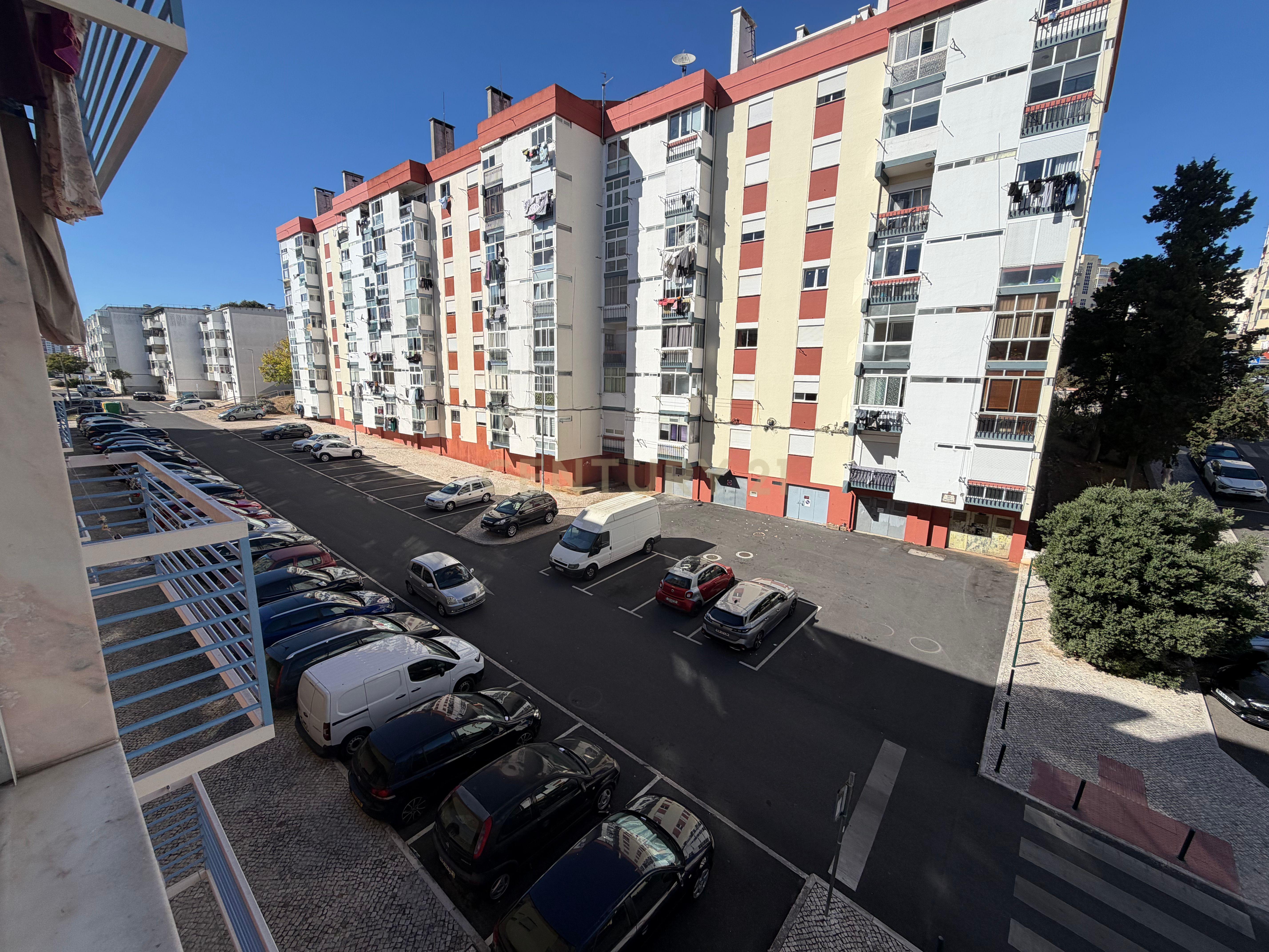 Apartamento T2 à venda em Massamá e Monte Abraão, Sintra — foto 14