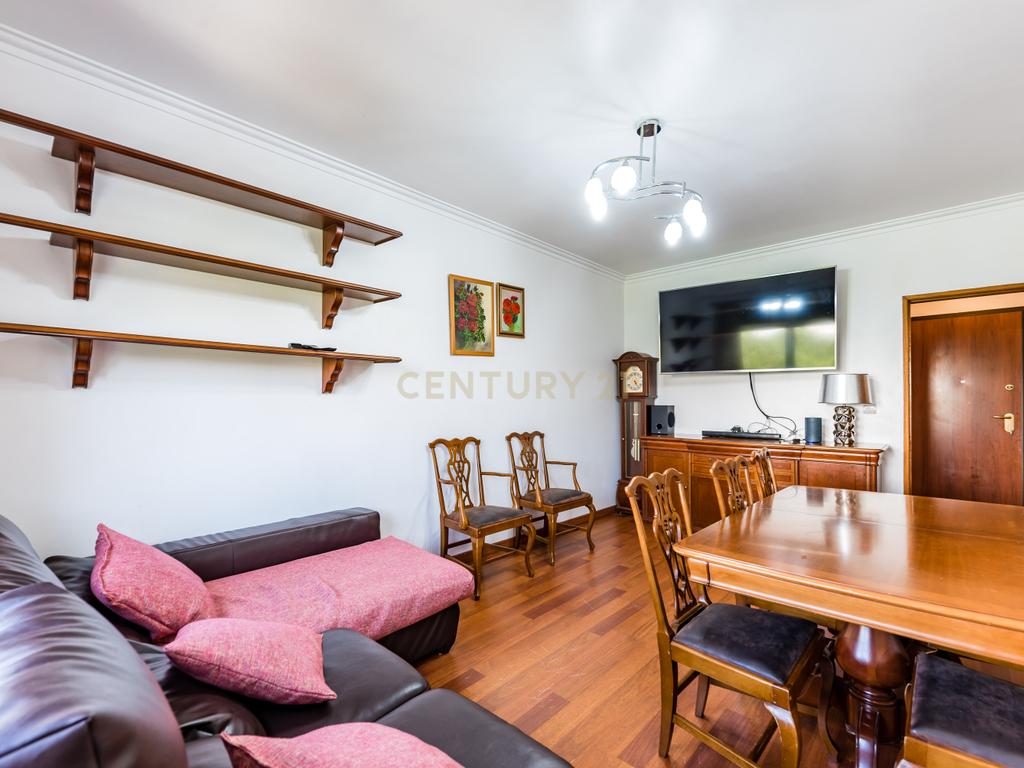 Apartamento Renovado T3 na Amadora - Image 6