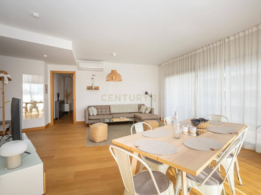 Apartamento T3 Condomínio de Luxo - Qta. Trindade, Seixal - Image 5