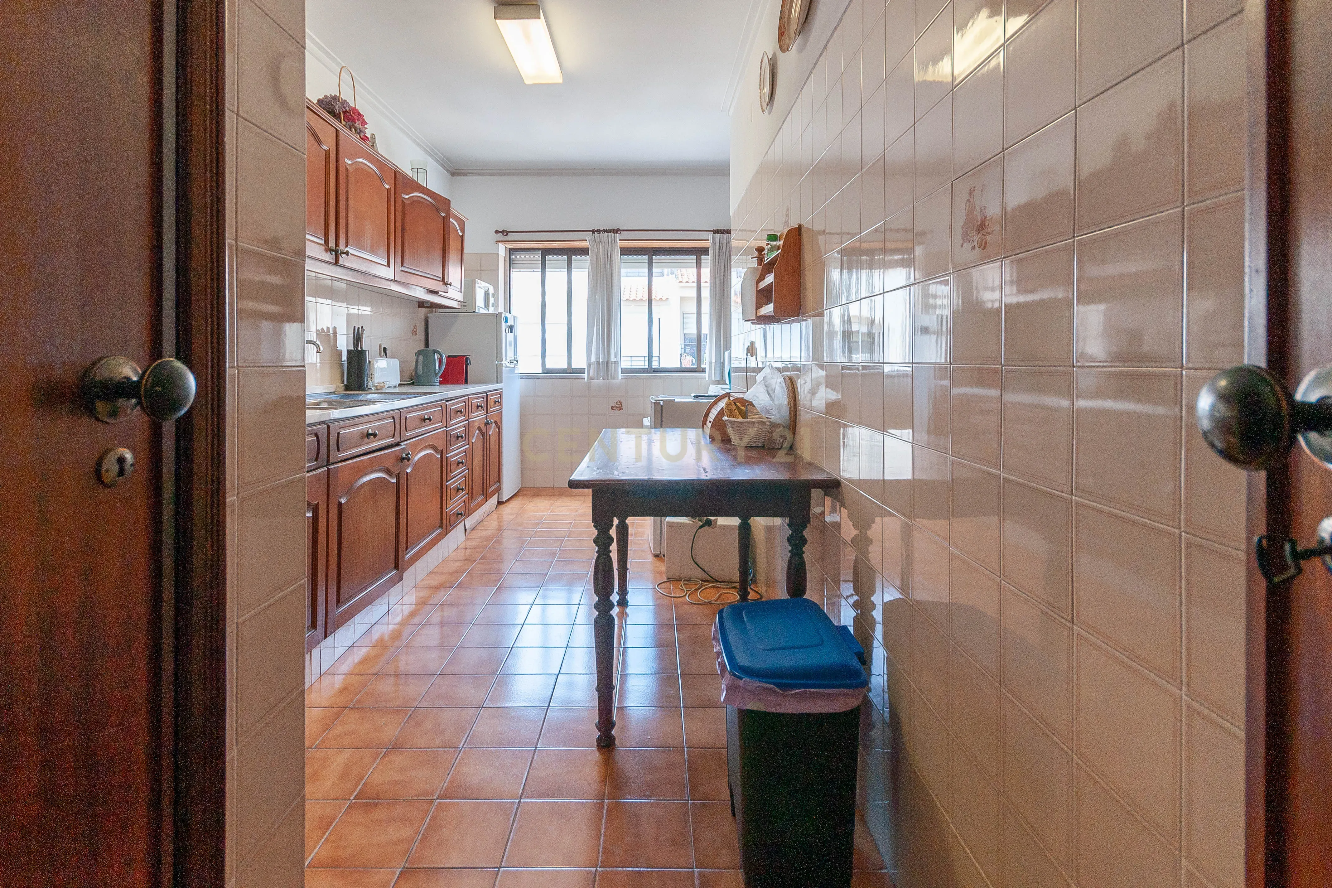 Fotografia 6 de T2+1 Duplex com Garagem em Carcavelos
