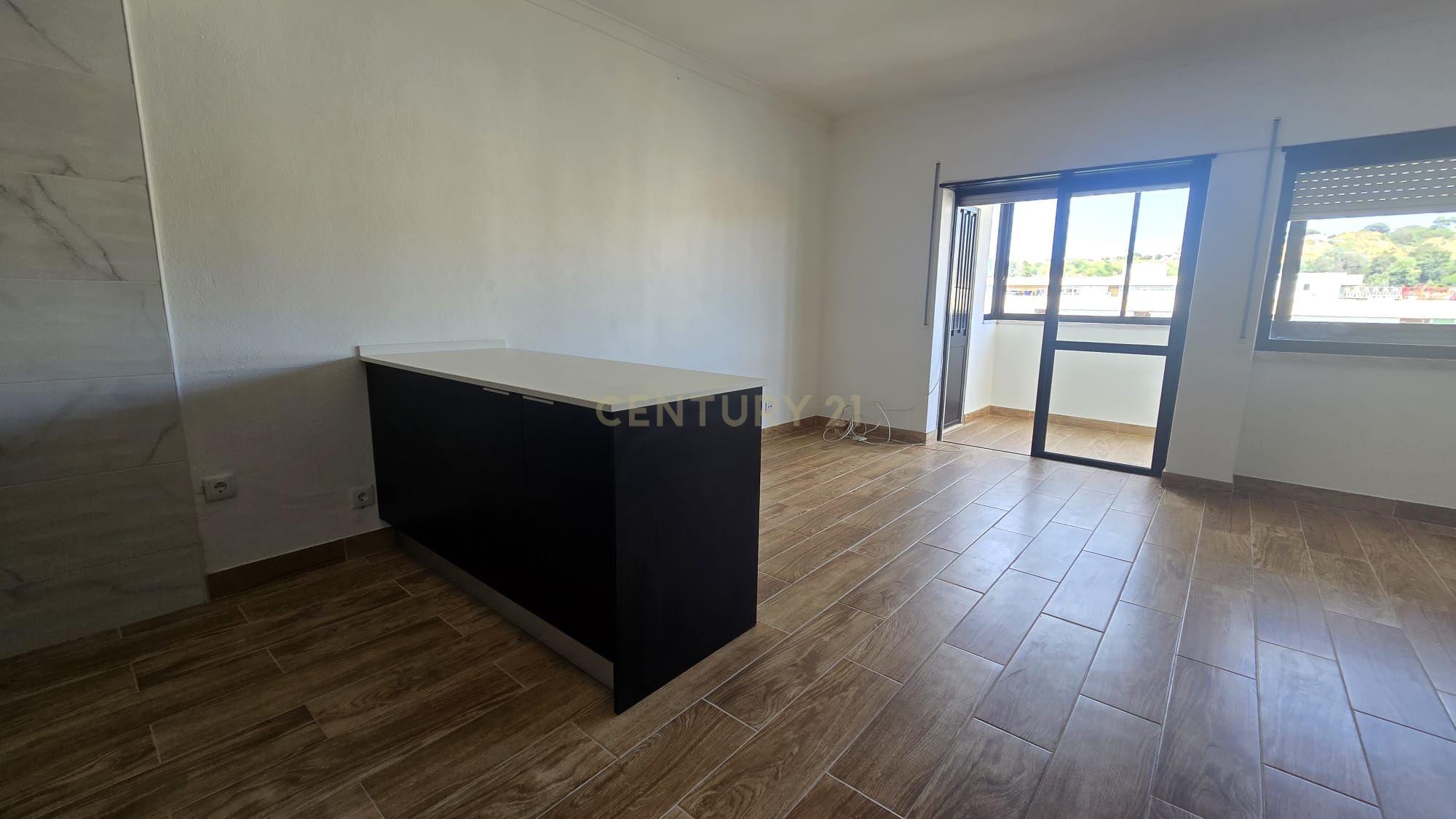 Fotografia 7 de Apartamento T1, totalmente remodelado