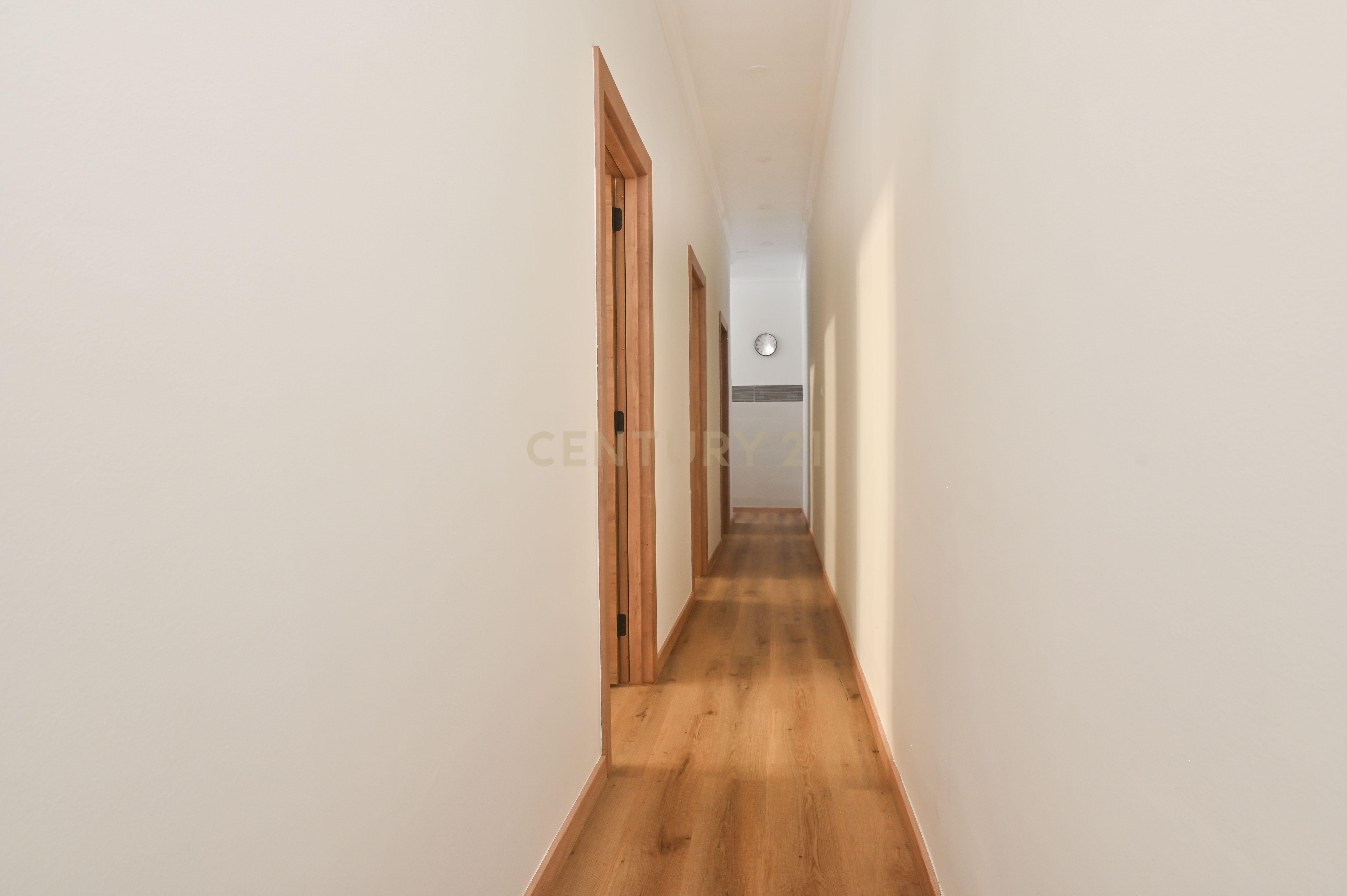 Fotografia 11 de Apartamento T2 Moderno em Arroios, Lisboa