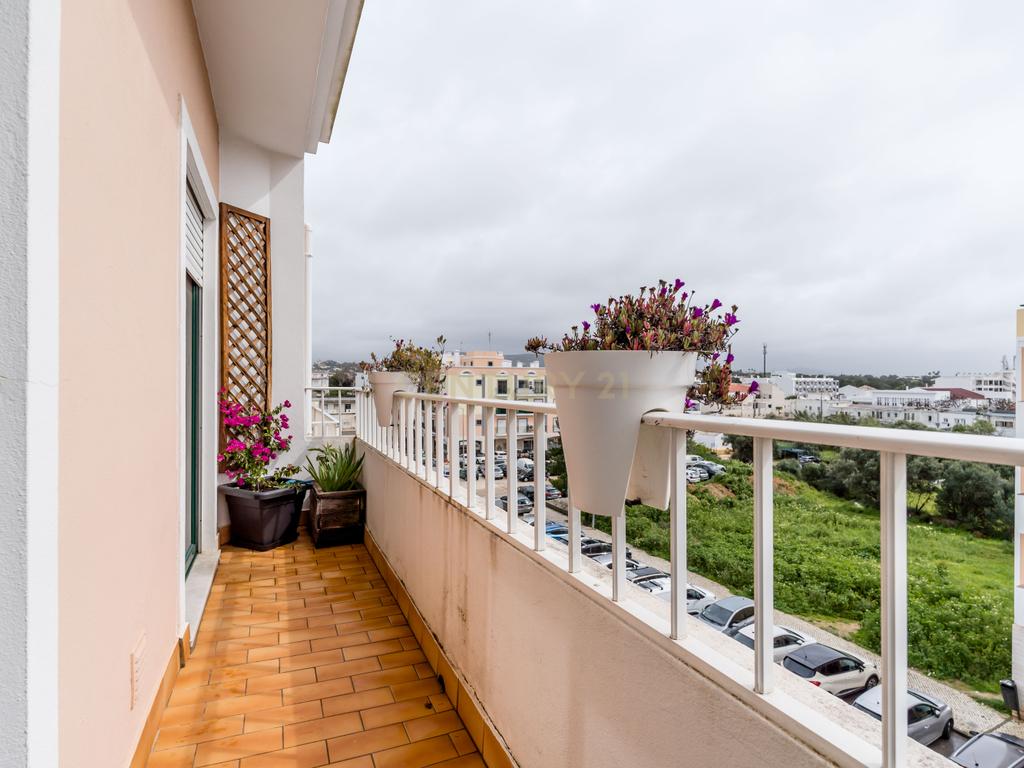 Apartamento T2, em Almancil com Garagem. - Image 15