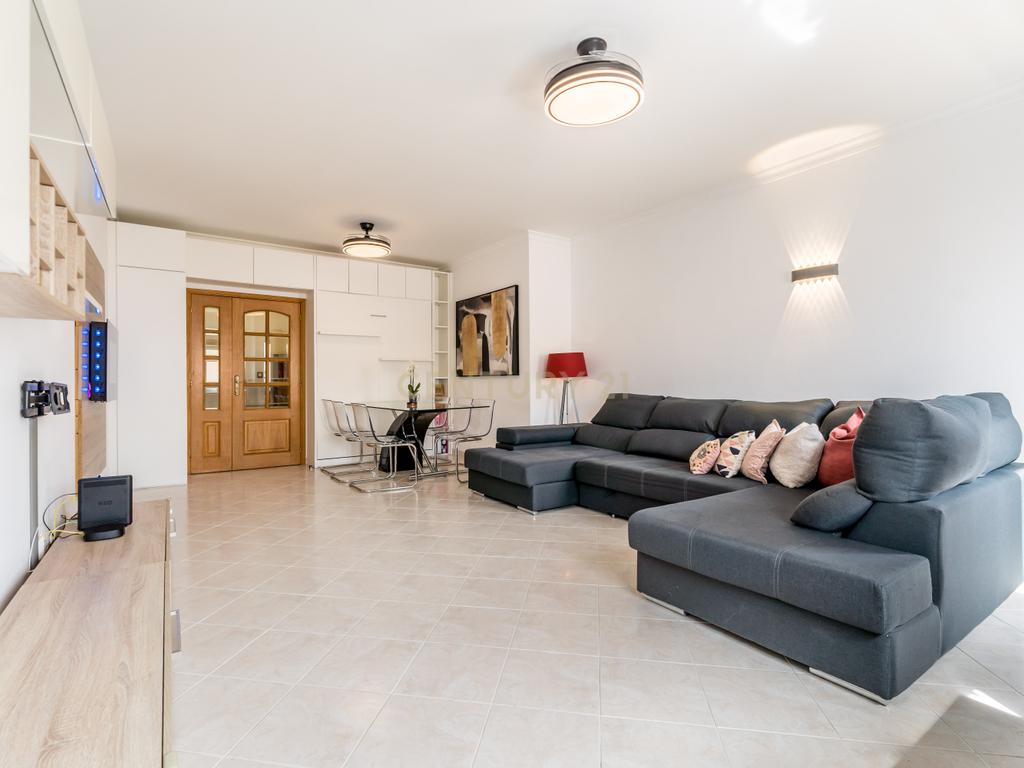 Apartamento T2, em Almancil com Garagem. - Image 11