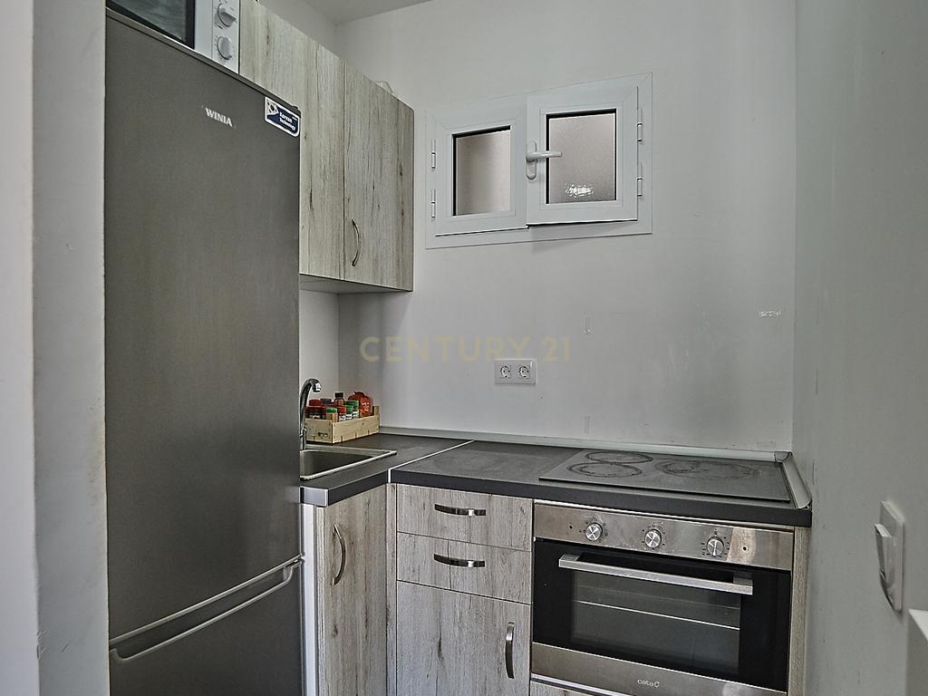  - Image 8