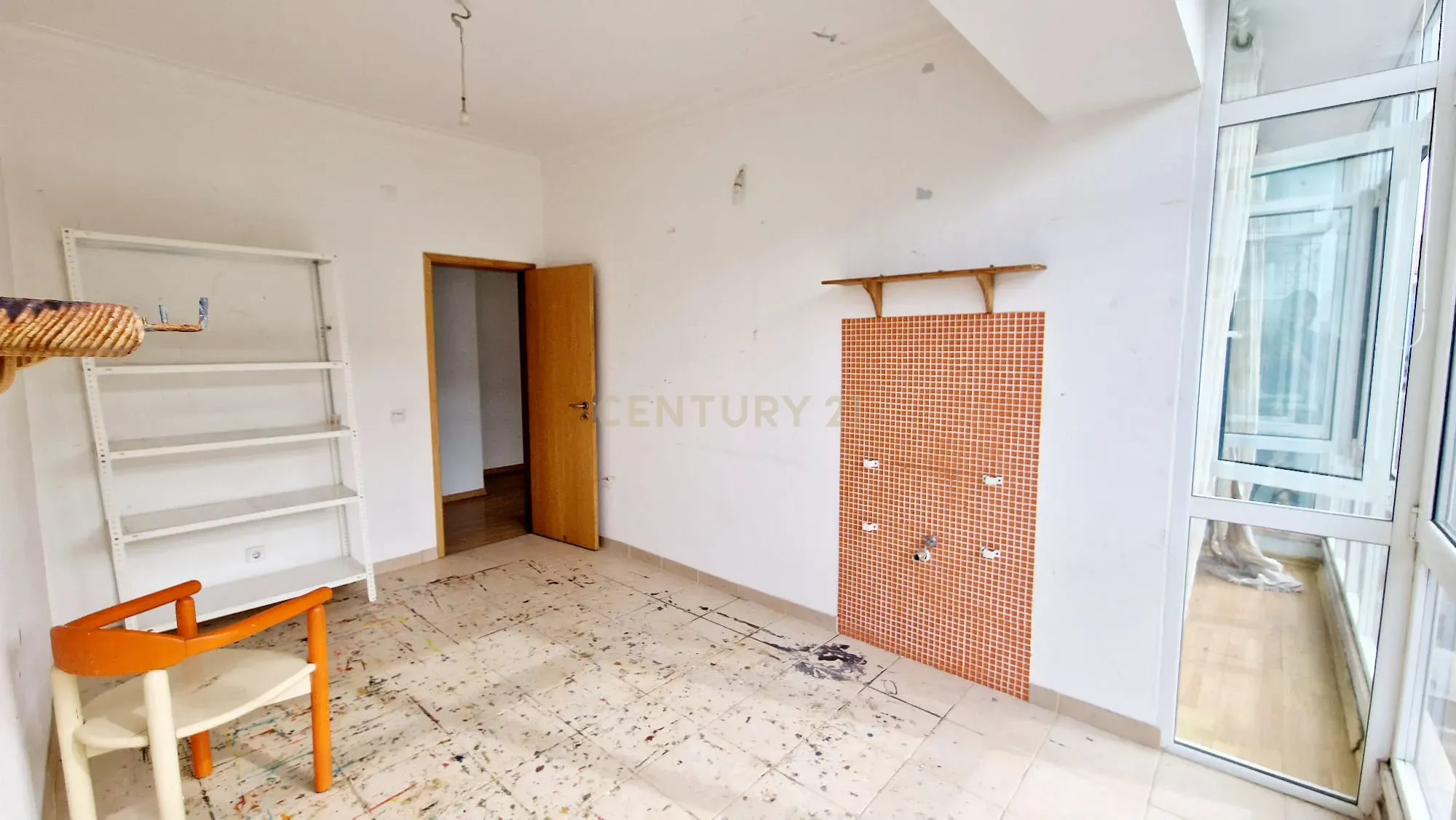 Apartamento T2 com Terraço em Queluz – 5 Min da Estação Queluz/Belas - Image 30