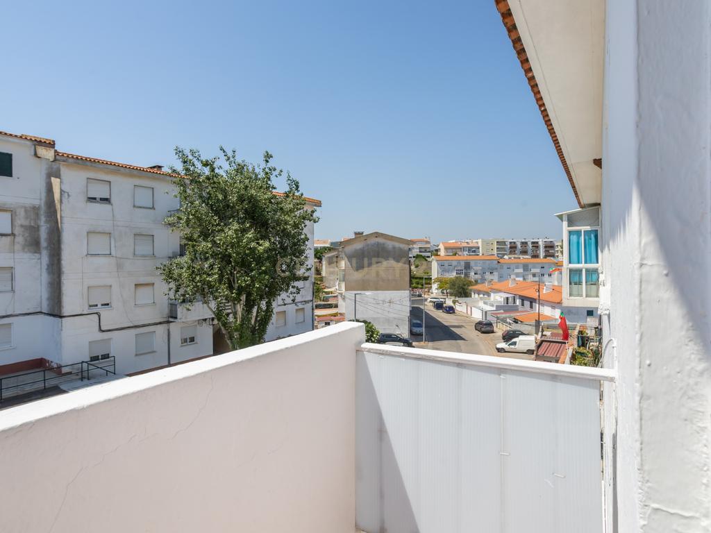 Apartamento T3 com Vista Deslumbrante sobre a Baía de Setúbal – Bairro dos Pescadores, Reboreda - Image 21