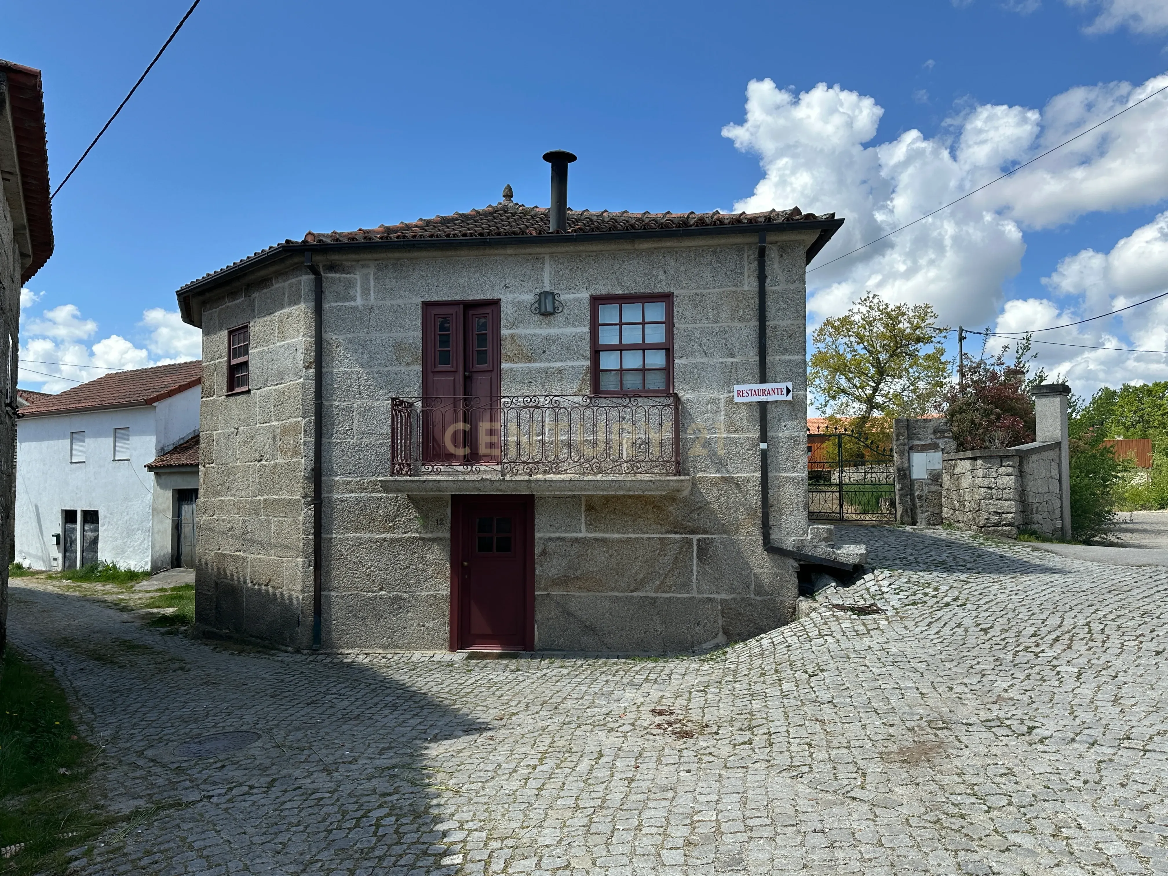 Fotografia 11 de Refúgio  a 2min da Albufeira do Alto Rabagão – Chave na Mão! - Alta Rentabilidade