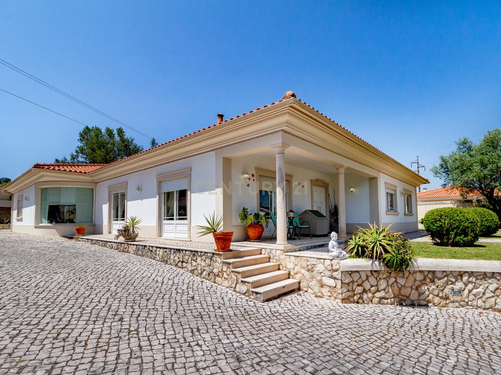 Moradia T4 em Benedita - Image 26